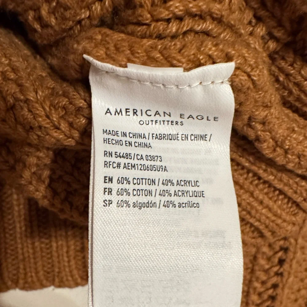 American Eagle Brown Crew Neck Knit Sweater - Picture 4 of 4